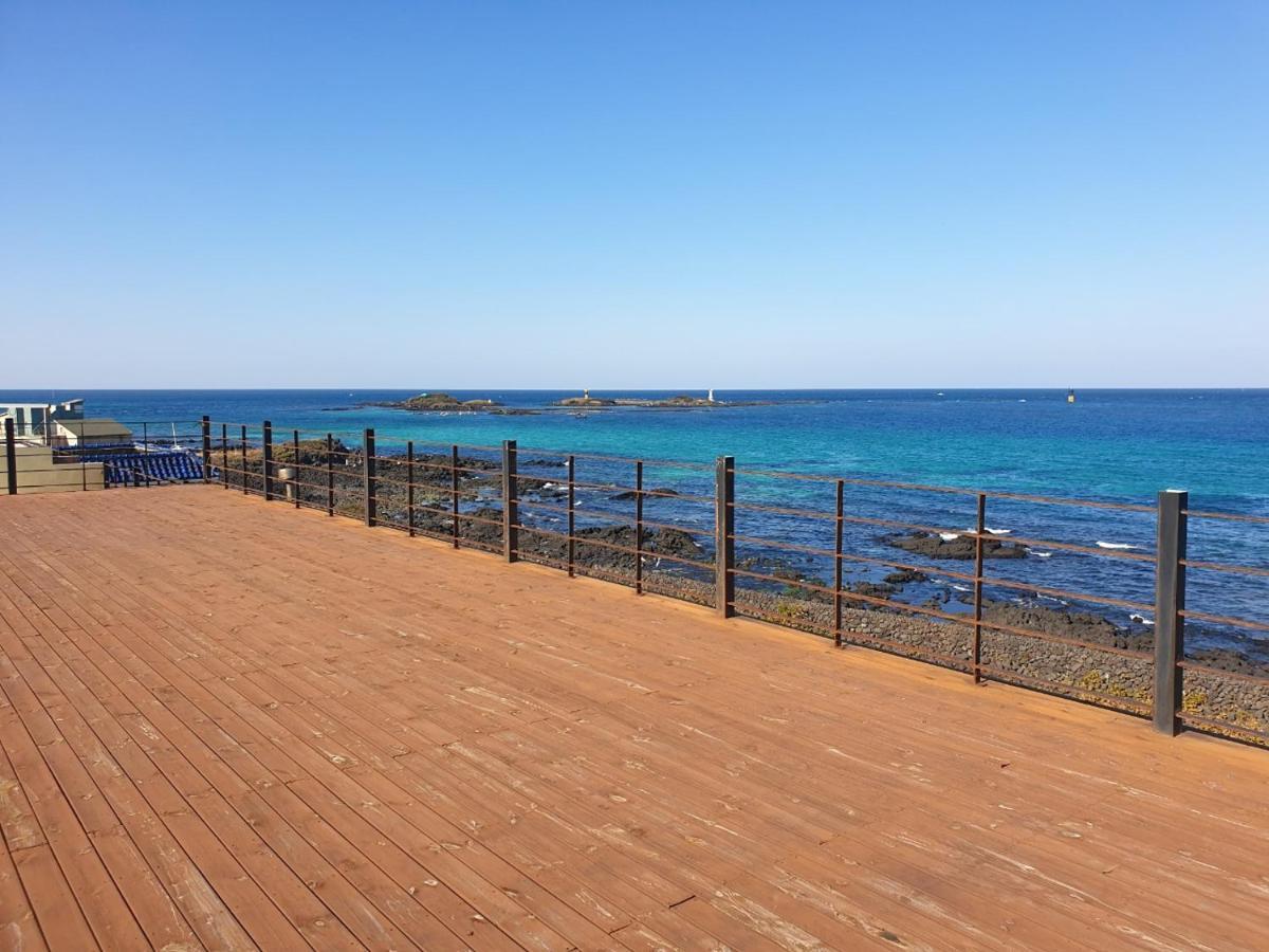 城堡泳池度假村 济州市 外观 照片